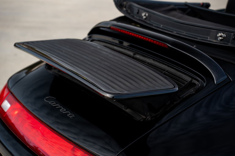 Porsche 993 Carrera 4