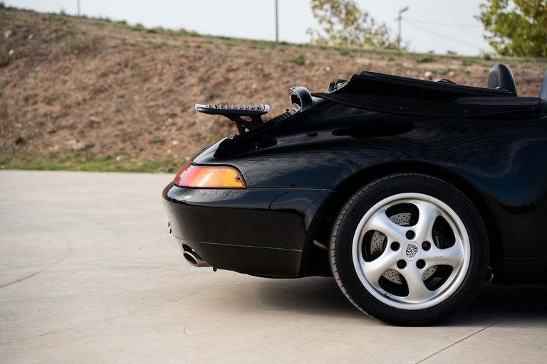 Porsche 993 Carrera 4