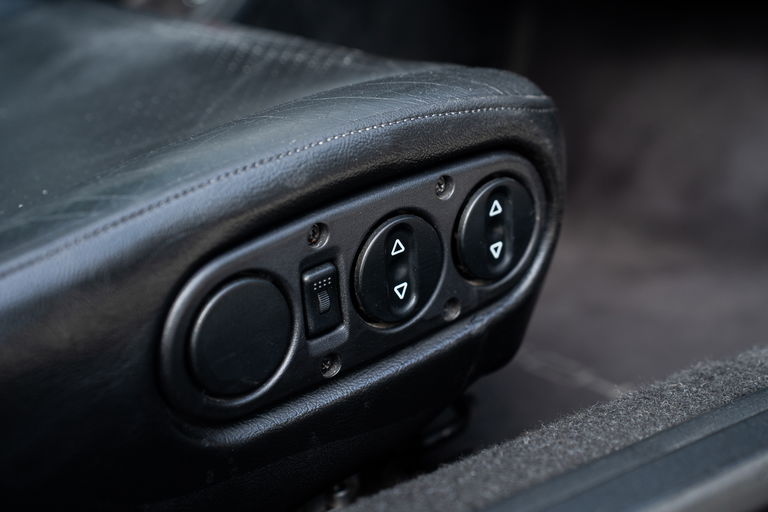 Porsche 993 Carrera 4