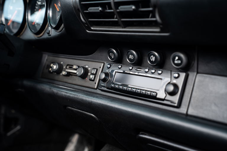 Porsche 993 Carrera 4