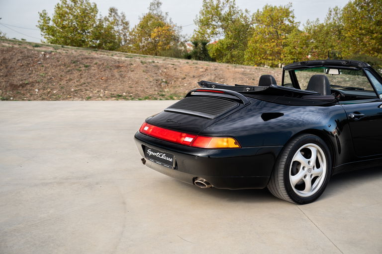 Porsche 993 Carrera 4