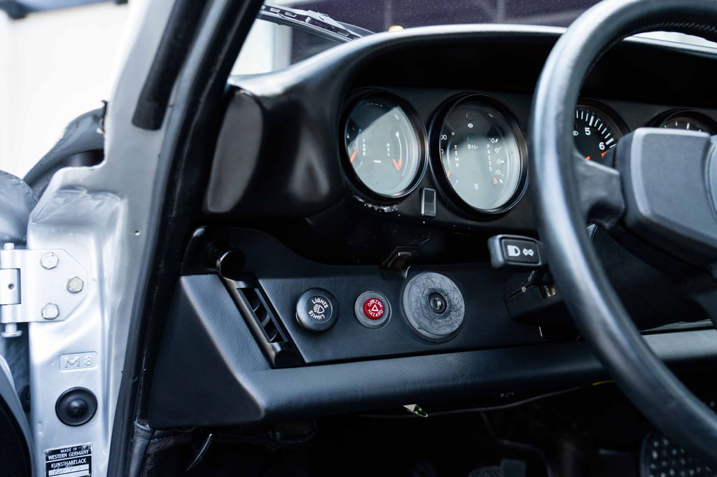 Porsche 911 Carrera (US)