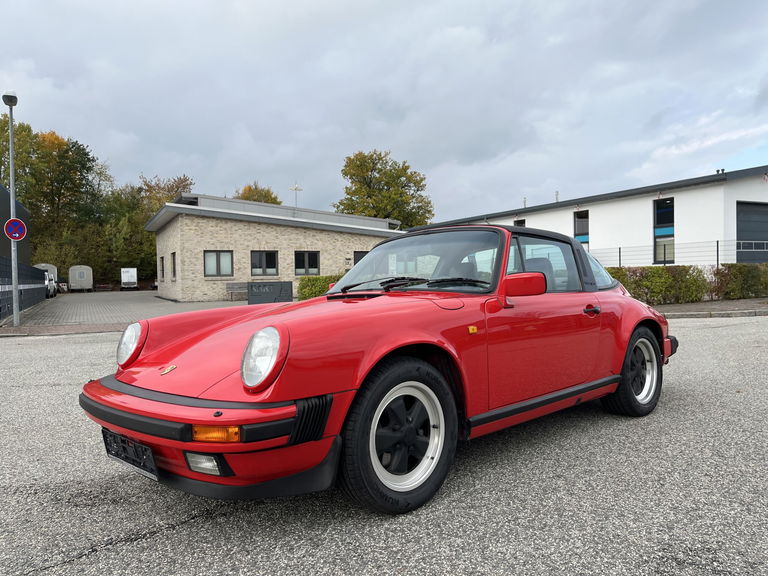 Porsche 911 Carrera 3.2