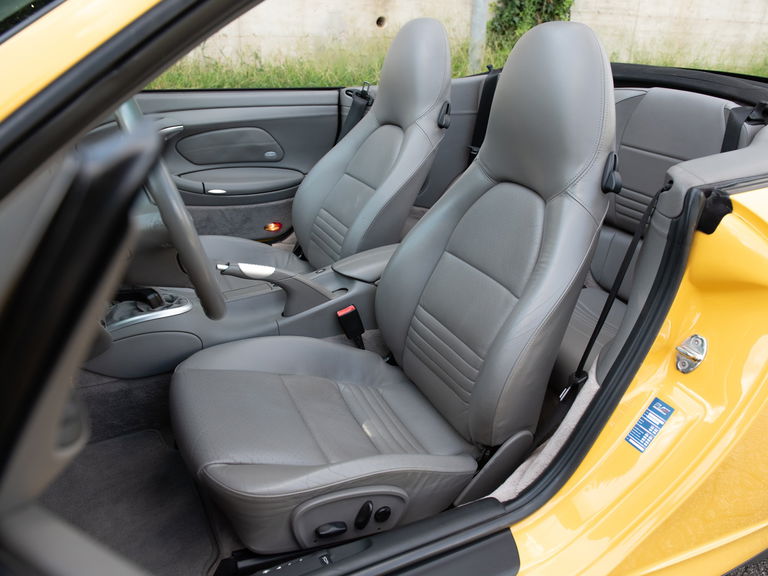 Porsche 996 Carrera 4S