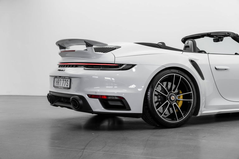Porsche 992 Turbo S