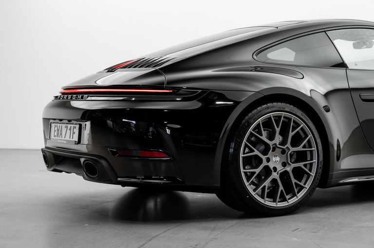 Porsche 992.2 Carrera