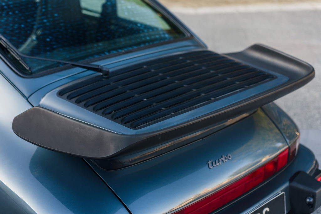 Porsche 911 Turbo 3.3