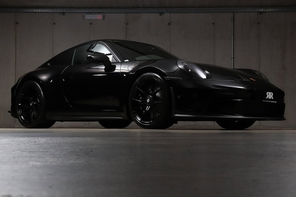 Porsche 992 GT3 Touring