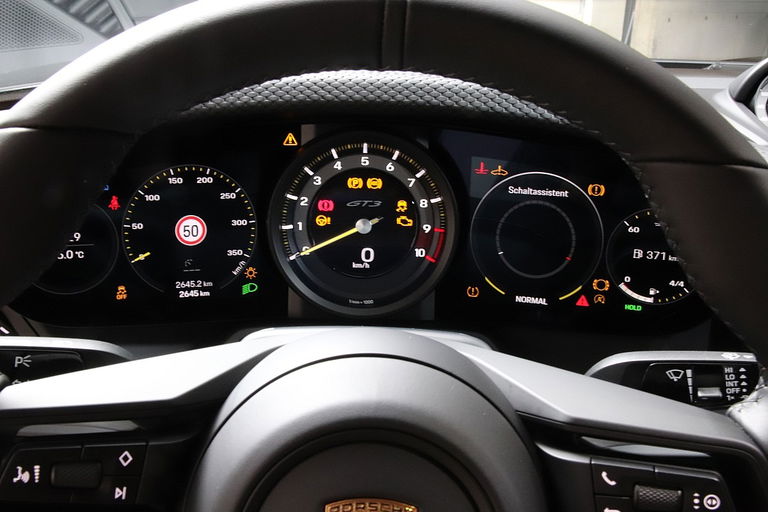 Porsche 992 GT3 Touring