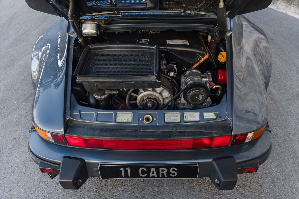 Porsche 911 Turbo 3.3