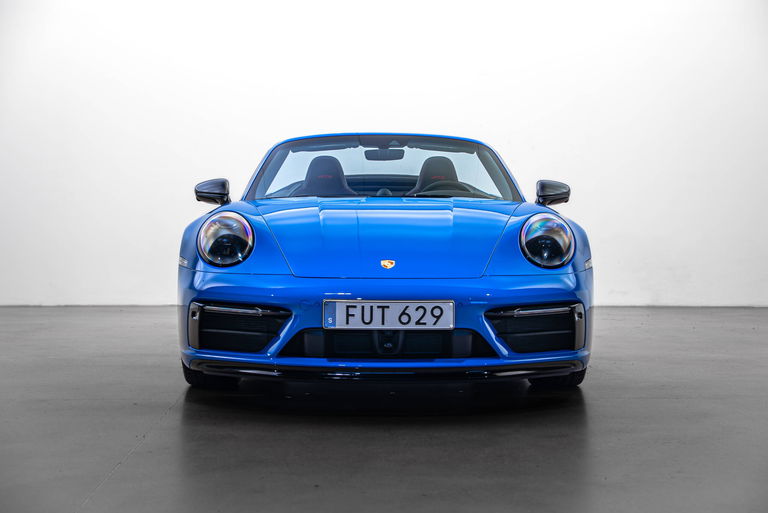 Porsche 992 Carrera GTS