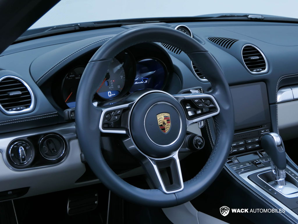 Porsche 718 Boxster S