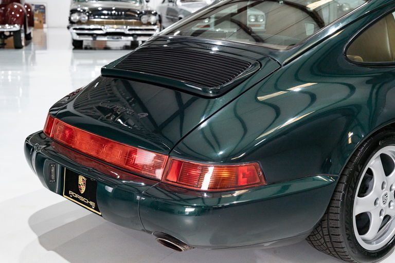 Porsche 964 Carrera 4