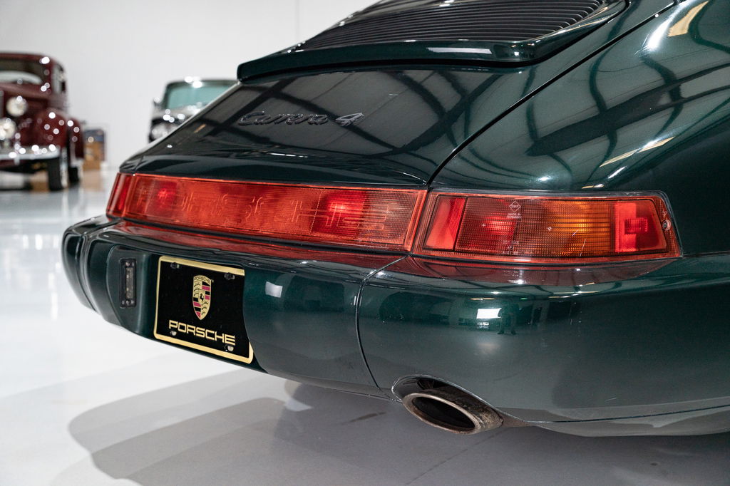 Porsche 964 Carrera 4