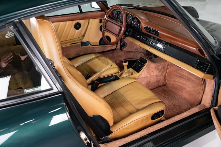 Porsche 964 Carrera 4