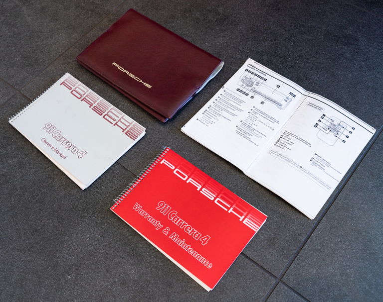 Porsche 964 Carrera 4