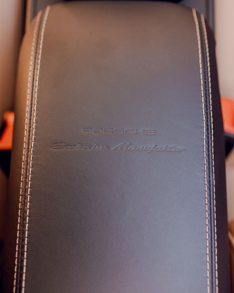 Porsche 992 Carrera 4S