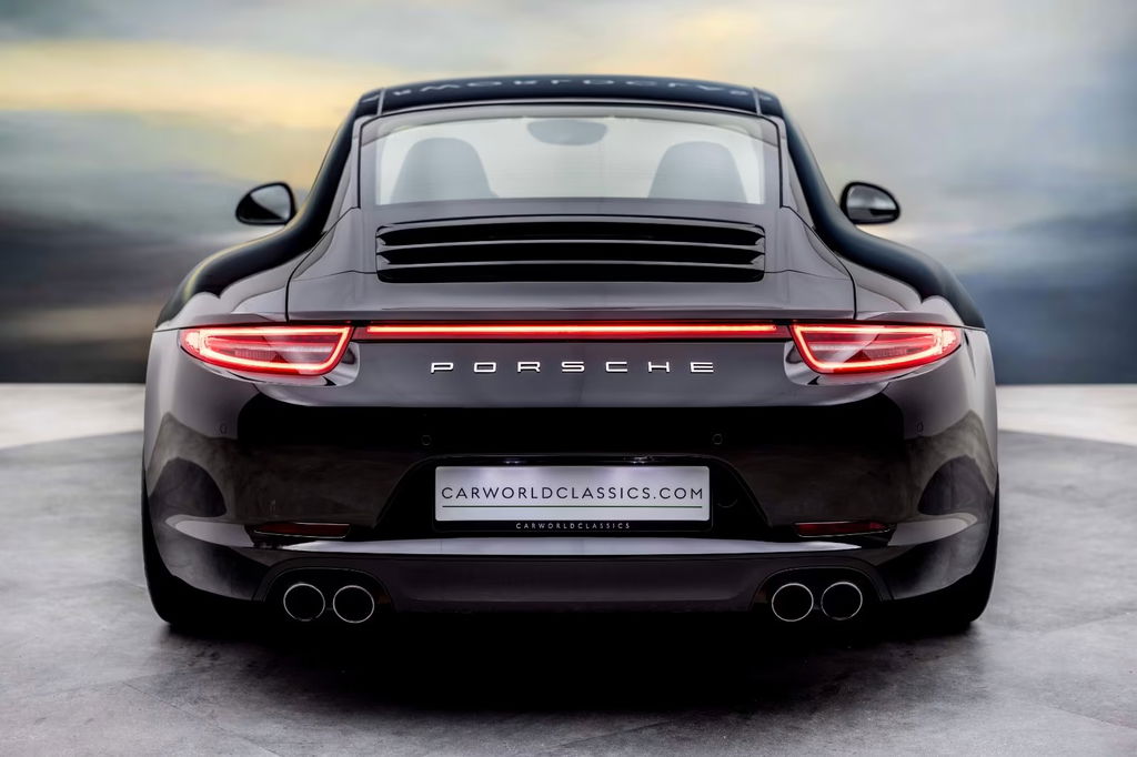Porsche 991 Carrera 4