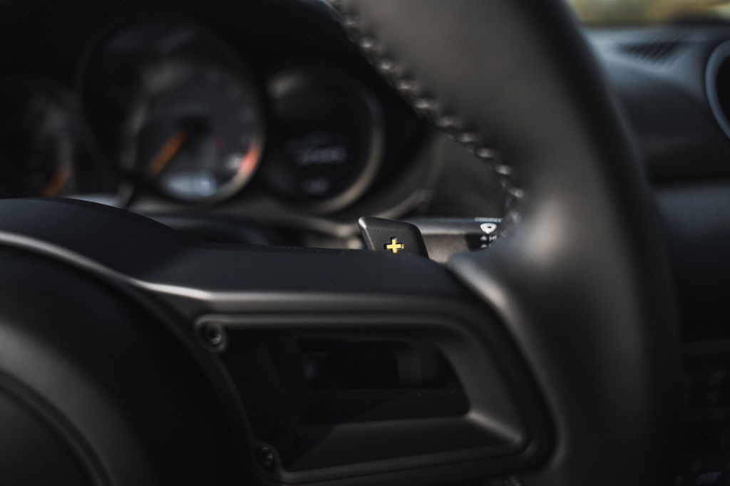 Porsche 718 Cayman GT4 RS