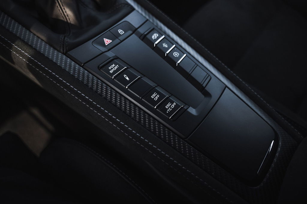 Porsche 718 Cayman GT4 RS