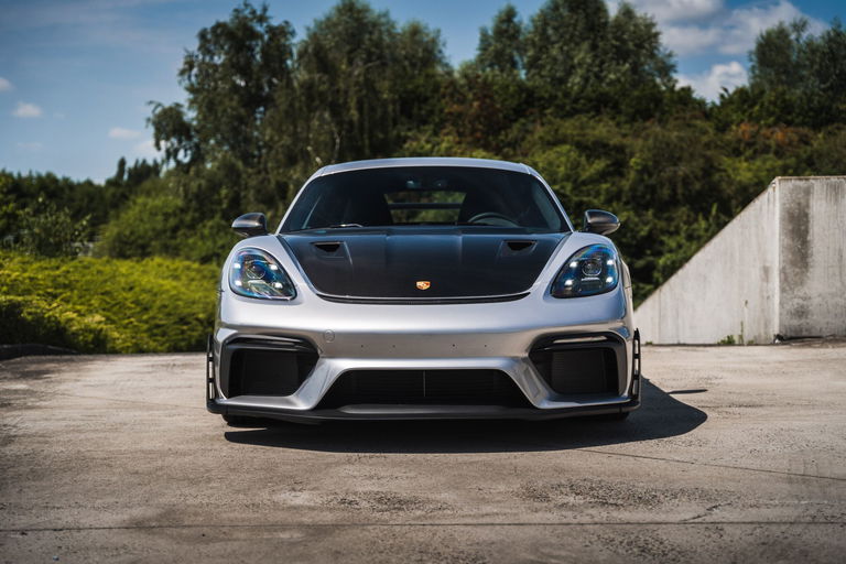 Porsche 718 Cayman GT4 RS