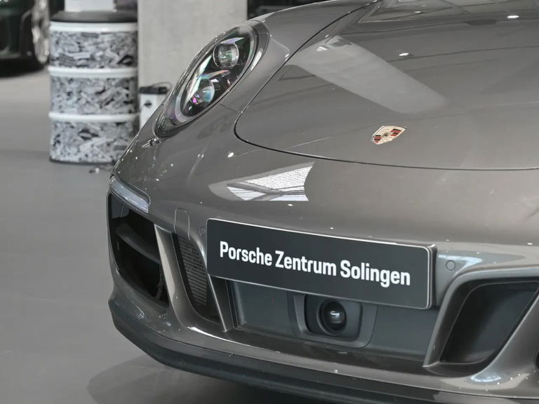 Porsche 991.2 Carrera 4 GTS