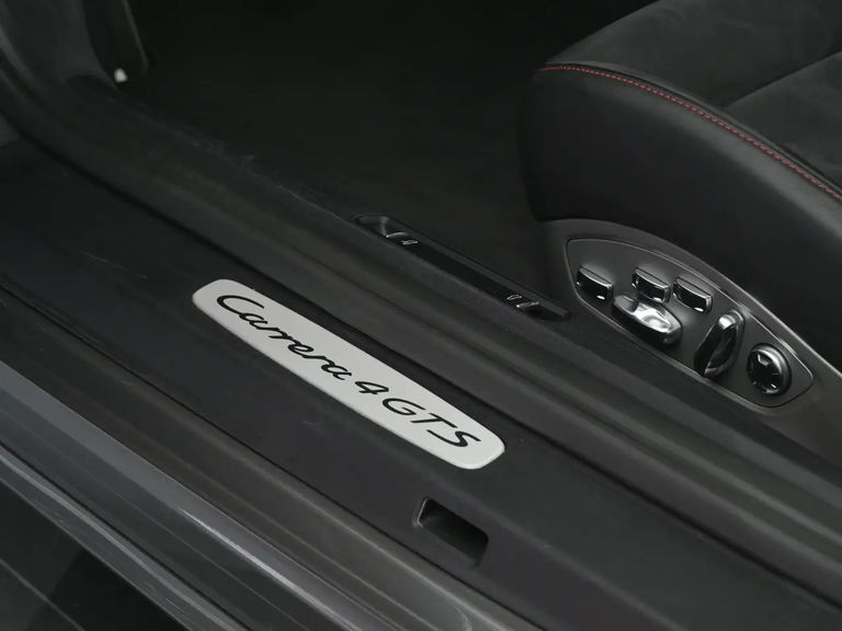 Porsche 991.2 Carrera 4 GTS