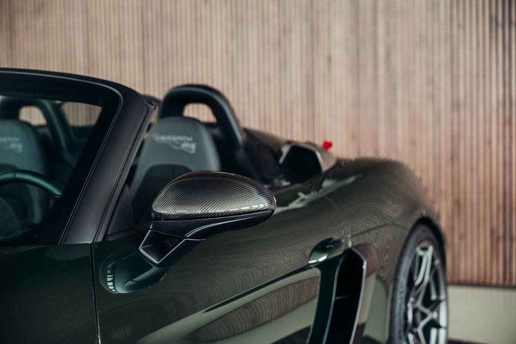Porsche 718 Spyder RS