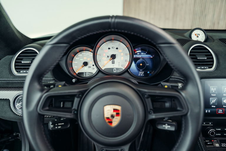 Porsche 718 Spyder RS