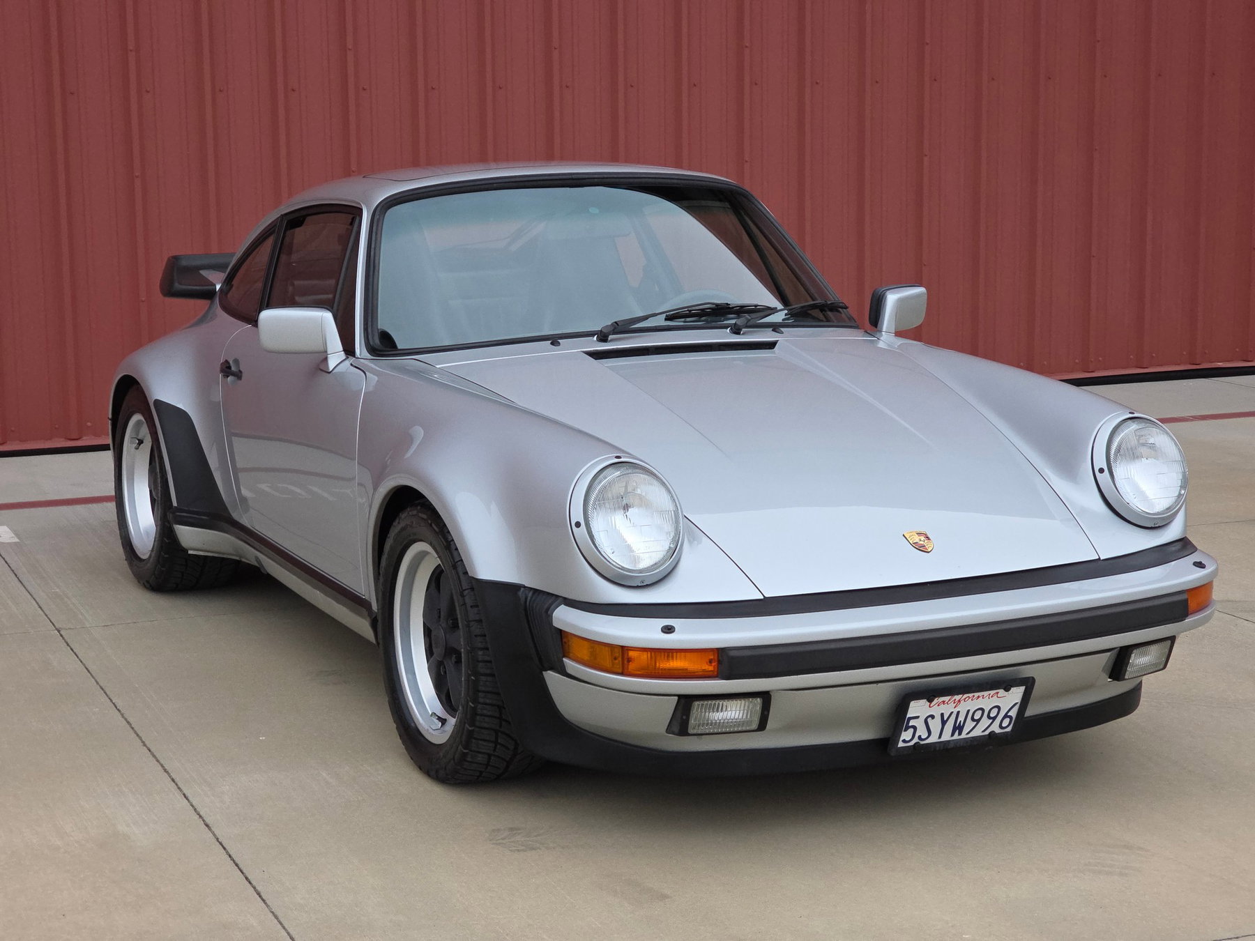 Porsche 911 Turbo 3.3 (US) 1987 - elferspot.com - Marketplace for