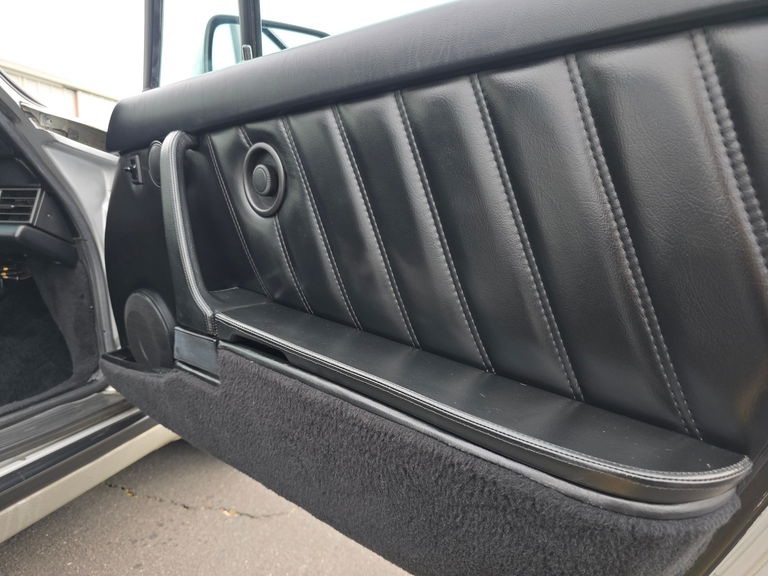 Porsche 911 Turbo 3.3 (US)