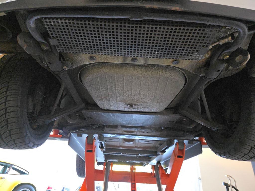 Porsche 911 Turbo 3.3 (US)