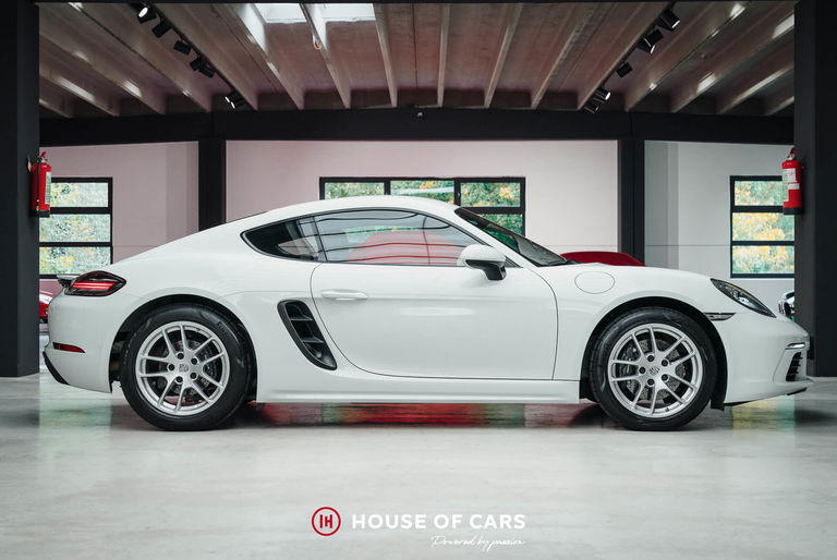 Porsche 718 Cayman