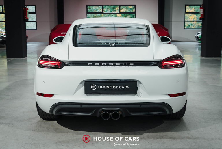 Porsche 718 Cayman