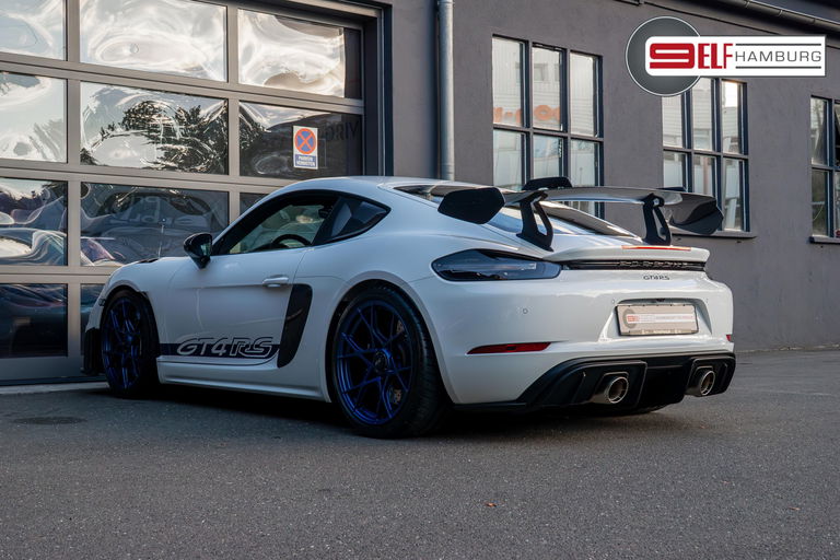 Porsche 718 Cayman GT4 RS