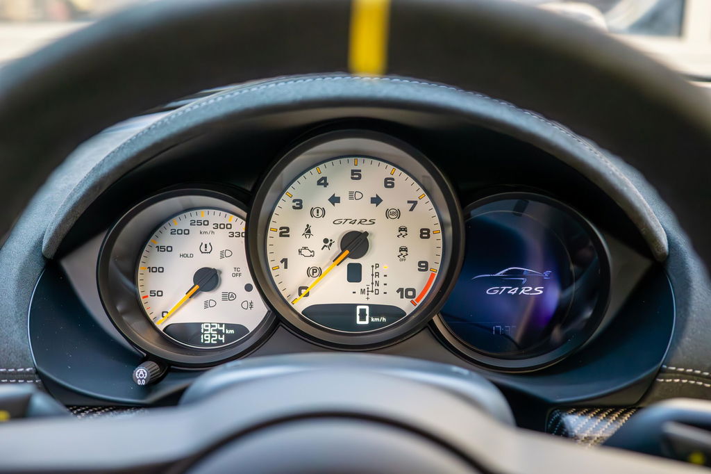 Porsche 718 Cayman GT4 RS