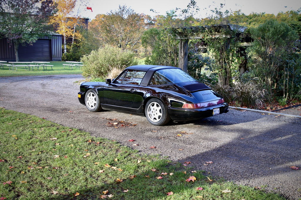 Porsche 964 Carrera 4