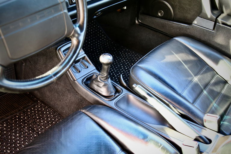 Porsche 964 Carrera 4