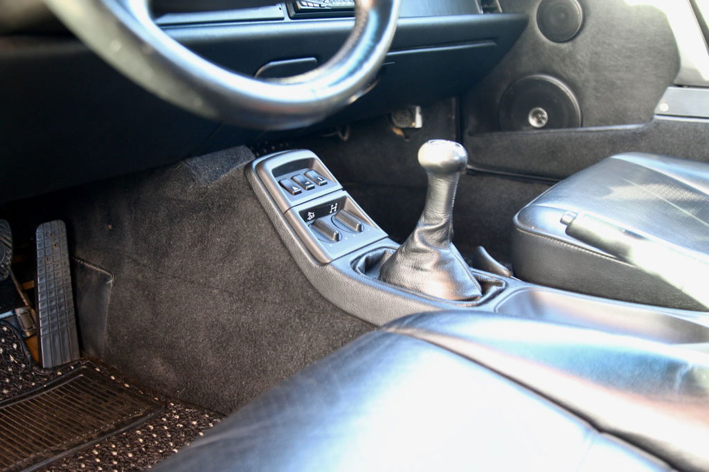 Porsche 964 Carrera 4