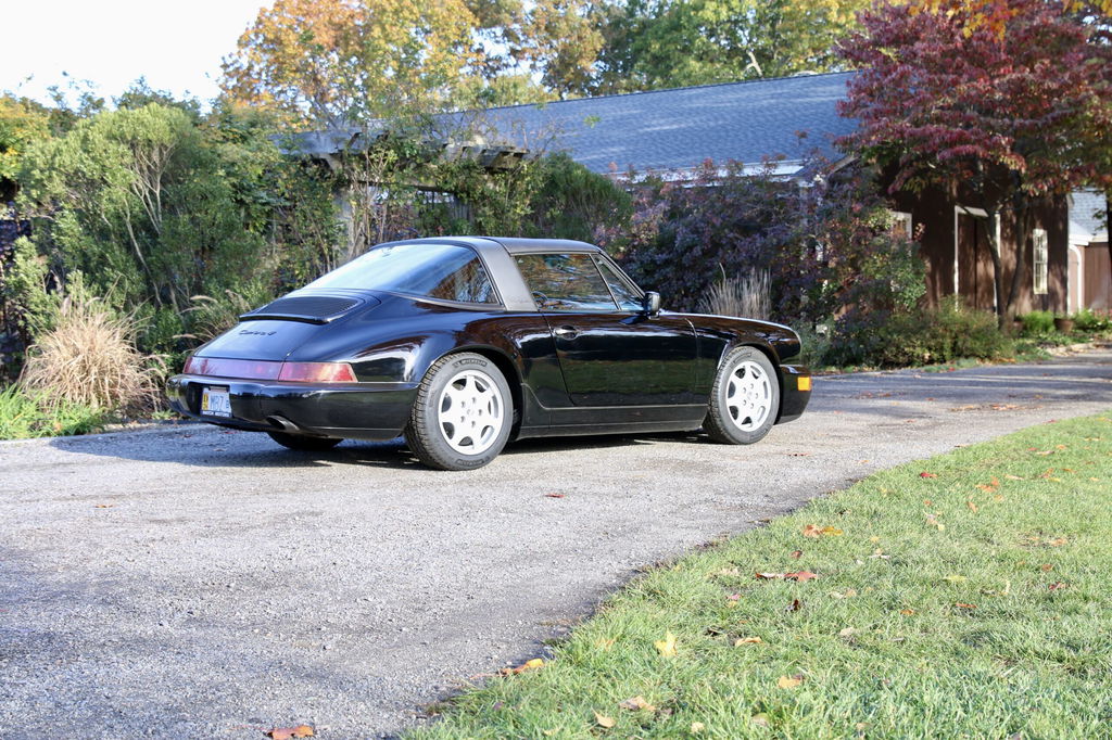 Porsche 964 Carrera 4