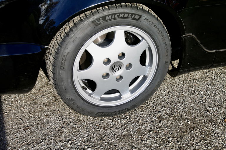 Porsche 964 Carrera 4