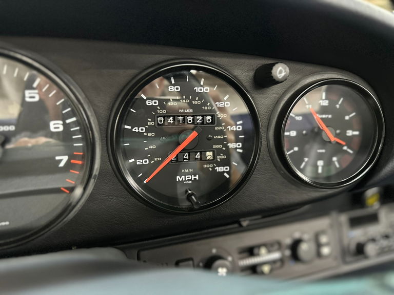Porsche 964 Carrera 2