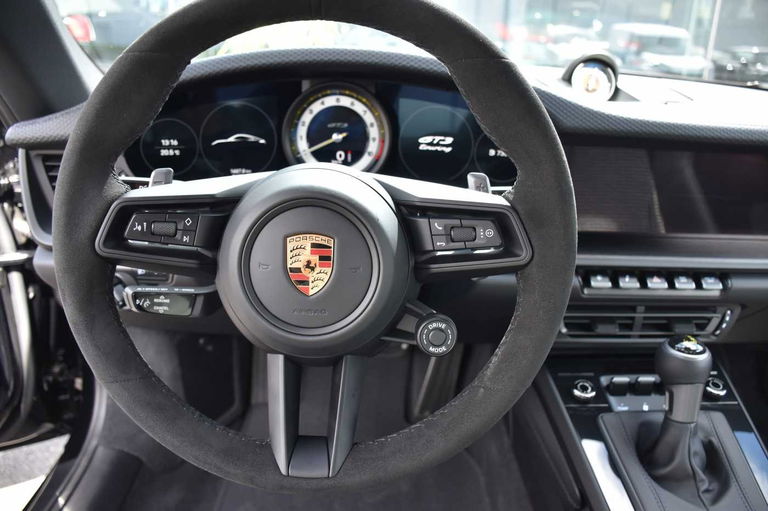 Porsche 992 GT3 Touring
