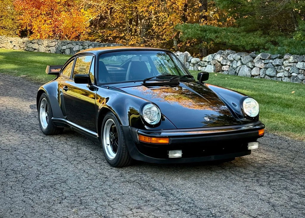 Porsche 911 Turbo 3.3