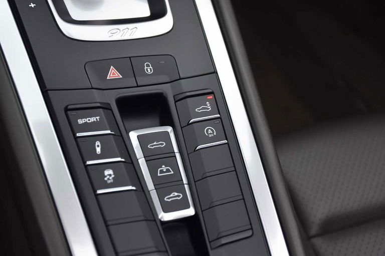 Porsche 991 Carrera 4