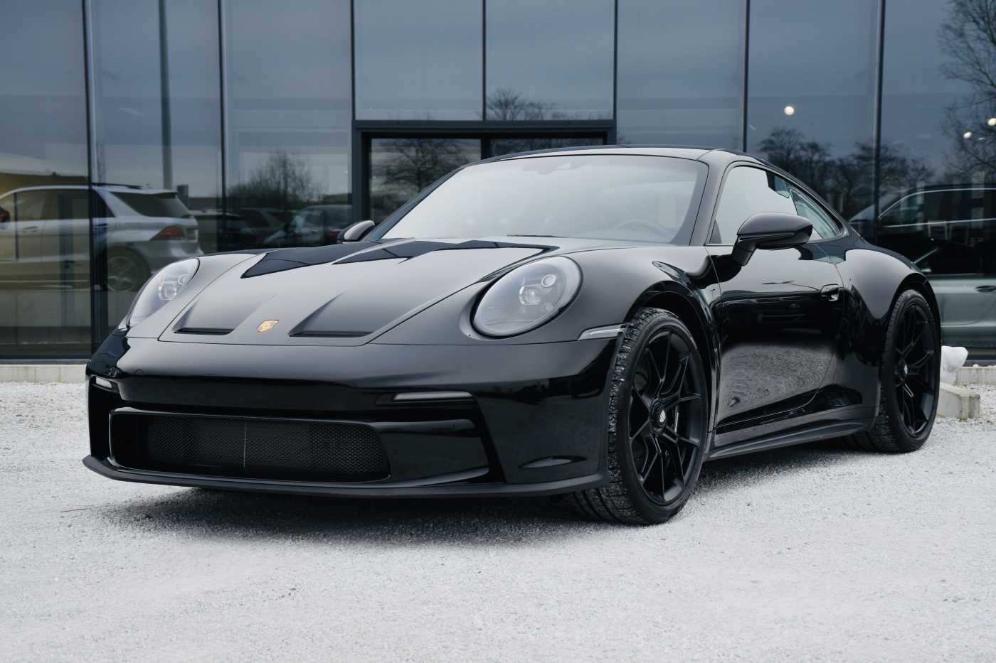 Porsche 992 GT3 Touring