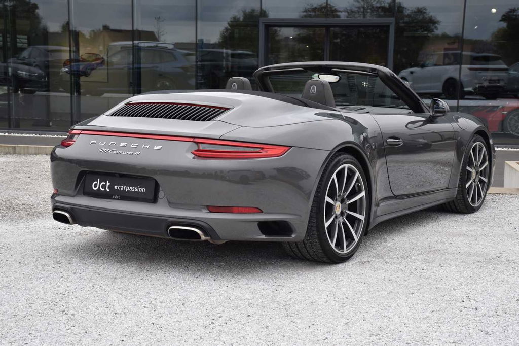 Porsche 991 Carrera 4