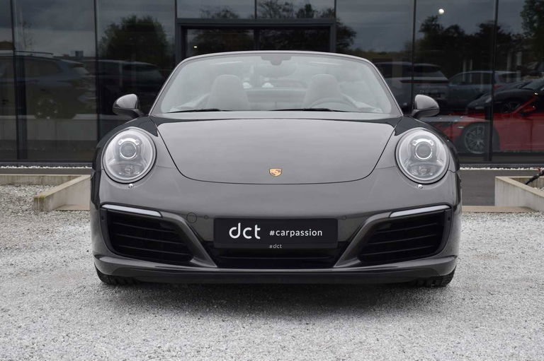 Porsche 991 Carrera 4