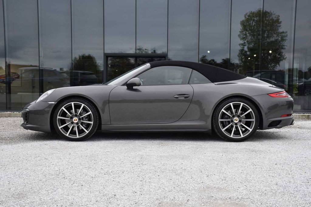 Porsche 991 Carrera 4