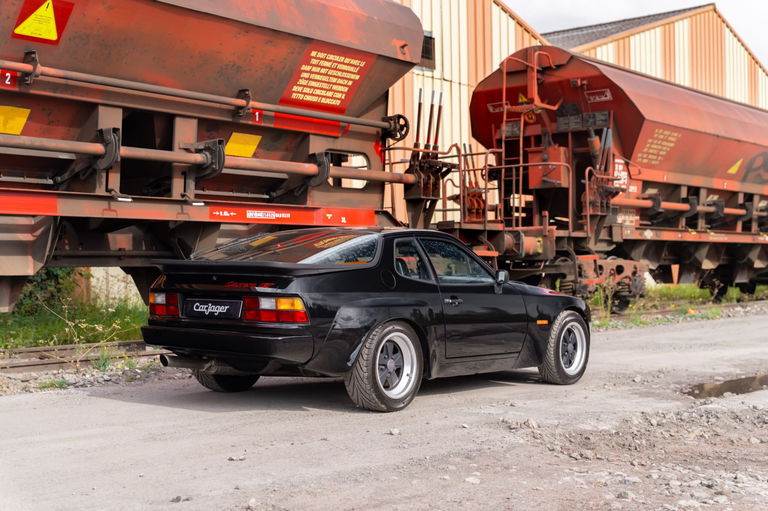 Porsche 924 Carrera GT